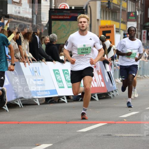21.09.2025 - PSD Bank Halbmarathon Strokosch-Dieckow http://msf.ph/oto/8944373 21.09.2025 11:45:05 Ziel 1123, 1722, 1728, 1774, 1958, 2136, 2171, 2501, 2605, 3925 meine-sportfotos.de