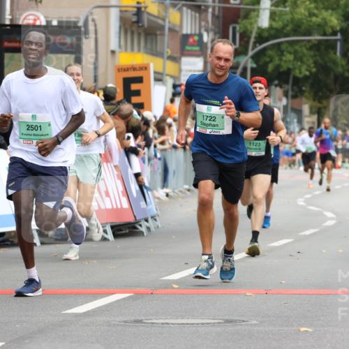 21.09.2025 - PSD Bank Halbmarathon Strokosch-Dieckow http://msf.ph/oto/8944393 21.09.2025 11:45:08 Ziel 1123, 1722, 1774, 1958, 2136, 2501, 3024, 3925 meine-sportfotos.de