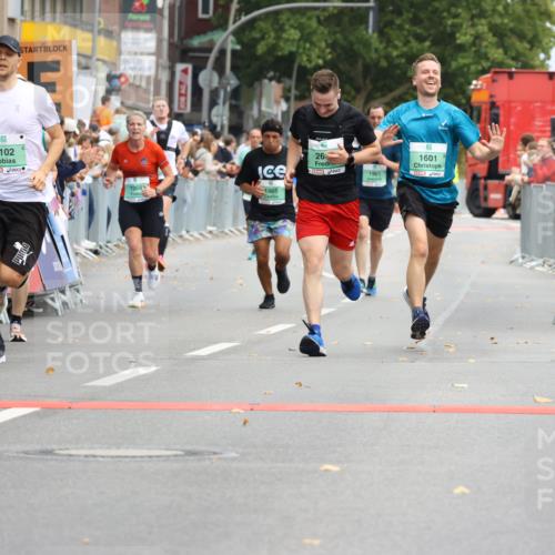 21.09.2025 - PSD Bank Halbmarathon Strokosch-Dieckow http://msf.ph/oto/8944409 21.09.2025 11:46:47 Ziel 1465, 1582, 1601, 1810, 1956, 2112, 2155, 2391, 2634, 2657, 3102 meine-sportfotos.de