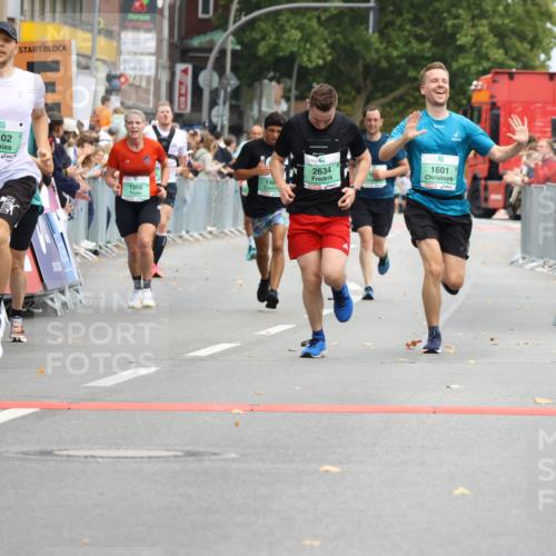 21.09.2025 - PSD Bank Halbmarathon Strokosch-Dieckow http://msf.ph/oto/8944411 21.09.2025 11:46:47 Ziel 1465, 1582, 1601, 1810, 1956, 2112, 2155, 2391, 2634, 2657, 3102 meine-sportfotos.de