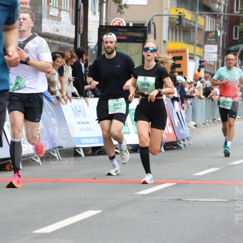 21.09.2025 - PSD Bank Halbmarathon Strokosch-Dieckow http://msf.ph/oto/8944434 21.09.2025 11:46:57 Ziel 1368, 1465, 1582, 1601, 1810, 1965, 1993, 2070, 2078, 2478, 2634, 3078, 3102 meine-sportfotos.de