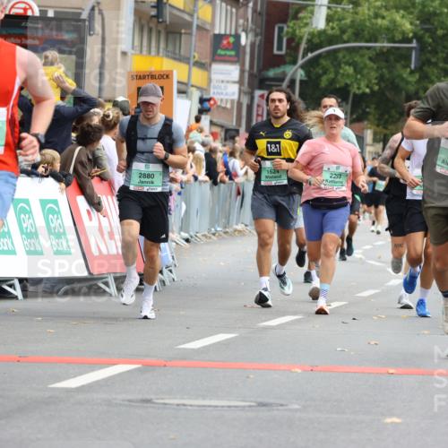 21.09.2025 - PSD Bank Halbmarathon Strokosch-Dieckow http://msf.ph/oto/8944532 21.09.2025 11:48:10 Ziel 1067, 1311, 1412, 1529, 1624, 2230, 2259, 2293, 2378, 2880, 3169, 3926, 4054 meine-sportfotos.de