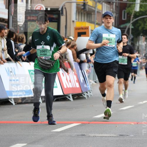 21.09.2025 - PSD Bank Halbmarathon Strokosch-Dieckow http://msf.ph/oto/8944558 21.09.2025 11:48:28 Ziel 1234, 1719, 1942, 2182, 2551, 2561, 3288 meine-sportfotos.de