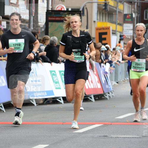 21.09.2025 - PSD Bank Halbmarathon Strokosch-Dieckow http://msf.ph/oto/8944570 21.09.2025 11:48:35 Ziel 1234, 1719, 2182, 2260, 2415, 2421, 2551, 2561, 2564, 3088, 3288 meine-sportfotos.de