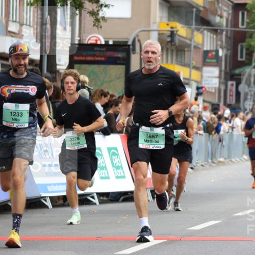 21.09.2025 - PSD Bank Halbmarathon Strokosch-Dieckow http://msf.ph/oto/8944666 21.09.2025 11:49:35 Ziel 1233, 1657, 2101, 2362, 2376, 2527, 2589, 3055 meine-sportfotos.de