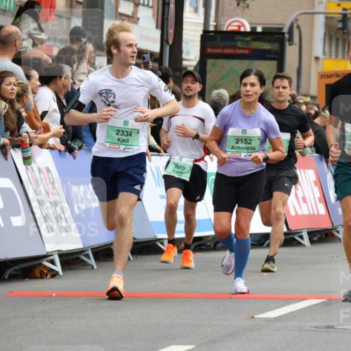 21.09.2025 - PSD Bank Halbmarathon Strokosch-Dieckow http://msf.ph/oto/8944718 21.09.2025 11:50:13 Ziel 1059, 1086, 1580, 2060, 2152, 2205, 2245, 2334, 2387, 2414, 2455, 3932, 4002 meine-sportfotos.de