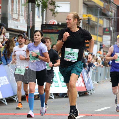 21.09.2025 - PSD Bank Halbmarathon Strokosch-Dieckow http://msf.ph/oto/8944721 21.09.2025 11:50:14 Ziel 1059, 1086, 1580, 2060, 2152, 2205, 2245, 2334, 2387, 2414, 2455, 3932 meine-sportfotos.de
