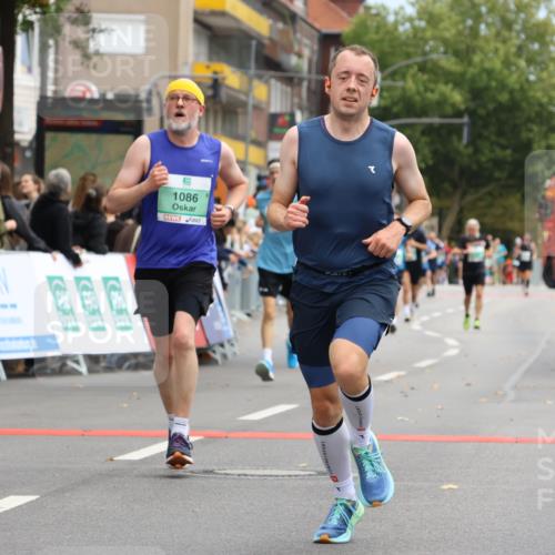 21.09.2025 - PSD Bank Halbmarathon Strokosch-Dieckow http://msf.ph/oto/8944727 21.09.2025 11:50:16 Ziel 1059, 1086, 1580, 2060, 2152, 2205, 2245, 2334, 2387, 2414, 2455, 2571, 3932 meine-sportfotos.de