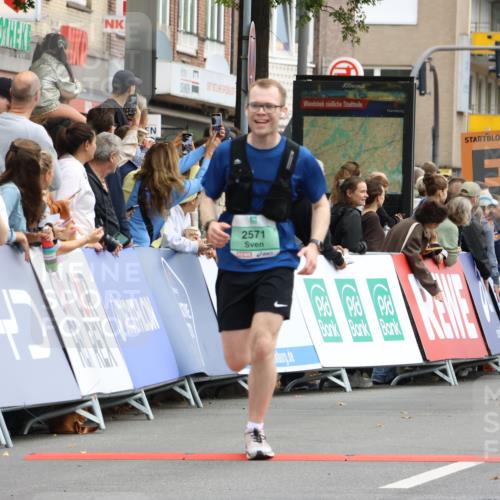 21.09.2025 - PSD Bank Halbmarathon Strokosch-Dieckow http://msf.ph/oto/8944735 21.09.2025 11:50:21 Ziel 1086, 1580, 2152, 2205, 2245, 2334, 2455, 2571, 3932, 3937 meine-sportfotos.de