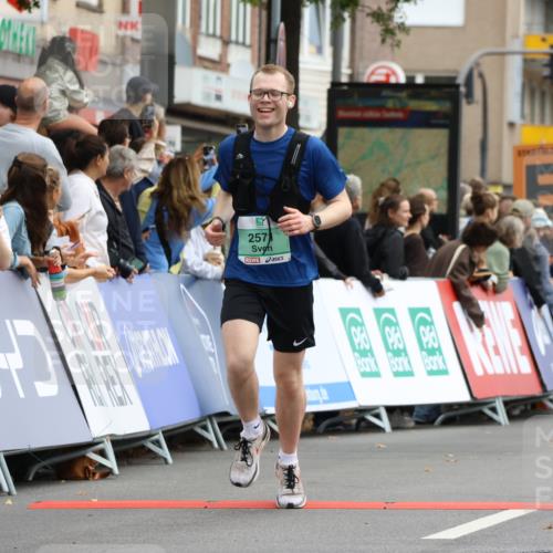 21.09.2025 - PSD Bank Halbmarathon Strokosch-Dieckow http://msf.ph/oto/8944737 21.09.2025 11:50:21 Ziel 1086, 1580, 2152, 2205, 2245, 2334, 2455, 2571, 3932, 3937 meine-sportfotos.de