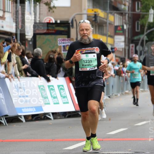 21.09.2025 - PSD Bank Halbmarathon Strokosch-Dieckow http://msf.ph/oto/8944741 21.09.2025 11:50:29 Ziel 1231, 1580, 2280, 2571, 2572, 2811, 3937 meine-sportfotos.de