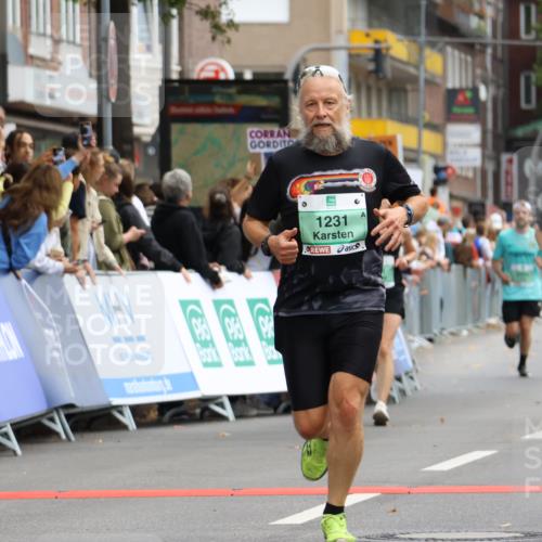 21.09.2025 - PSD Bank Halbmarathon Strokosch-Dieckow http://msf.ph/oto/8944744 21.09.2025 11:50:29 Ziel 1231, 1580, 2280, 2571, 2572, 2811, 3937 meine-sportfotos.de
