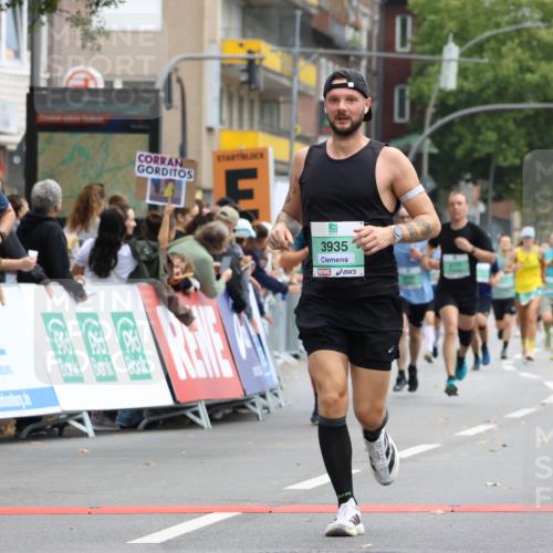 21.09.2025 - PSD Bank Halbmarathon Strokosch-Dieckow http://msf.ph/oto/8944762 21.09.2025 11:50:44 Ziel 2172, 2177, 2280, 2298, 2559, 2750, 2934, 3935 meine-sportfotos.de