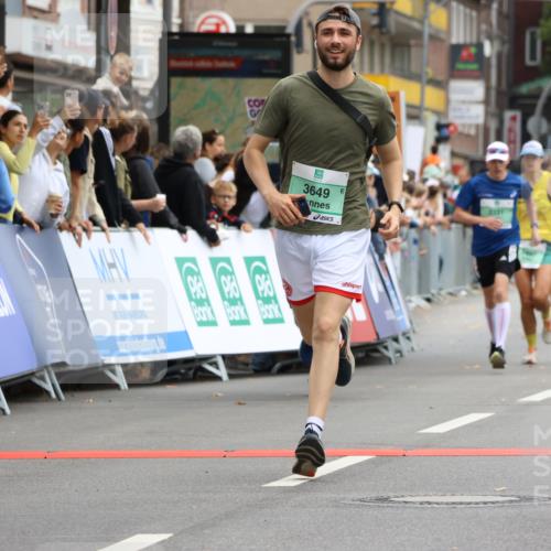 21.09.2025 - PSD Bank Halbmarathon Strokosch-Dieckow http://msf.ph/oto/8944773 21.09.2025 11:50:52 Ziel 1039, 1226, 1720, 2177, 2256, 2298, 2331, 2437, 2559, 2620, 3649, 3935 meine-sportfotos.de