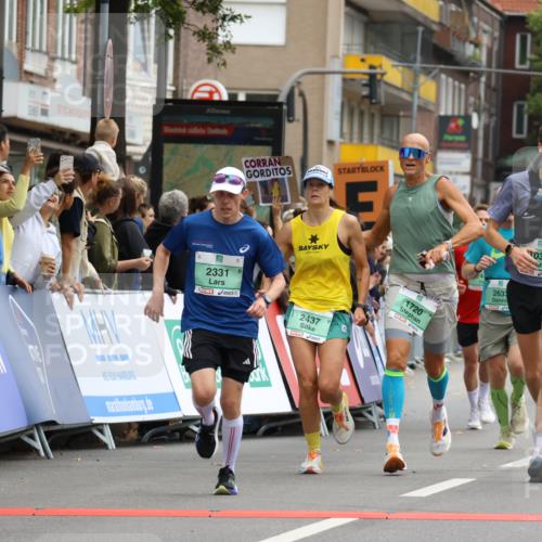21.09.2025 - PSD Bank Halbmarathon Strokosch-Dieckow http://msf.ph/oto/8944776 21.09.2025 11:50:55 Ziel 1039, 1226, 1720, 2177, 2256, 2298, 2331, 2437, 2444, 2559, 2620, 2633, 3649, 3927 meine-sportfotos.de