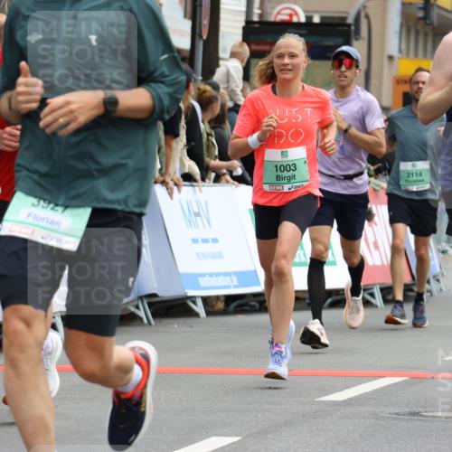 21.09.2025 - PSD Bank Halbmarathon Strokosch-Dieckow http://msf.ph/oto/8944791 21.09.2025 11:51:02 Ziel 1003, 1039, 1226, 1640, 1720, 2114, 2256, 2331, 2342, 2358, 2437, 2444, 2633, 2662, 3529, 3649, 3927 meine-sportfotos.de