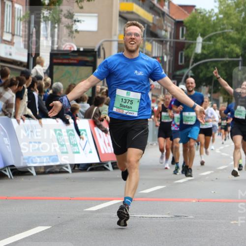 21.09.2025 - PSD Bank Halbmarathon Strokosch-Dieckow http://msf.ph/oto/8944842 21.09.2025 11:51:39 Ziel 1150, 1375, 1581, 1619, 2163, 2169, 2382, 2476, 2638, 2886, 2988 meine-sportfotos.de