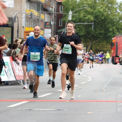 21.09.2025 - PSD Bank Halbmarathon Strokosch-Dieckow http://msf.ph/oto/8944850 21.09.2025 11:51:41 Ziel 1150, 1375, 1581, 1619, 2163, 2169, 2382, 2476, 2539, 2638, 2886, 2988 meine-sportfotos.de