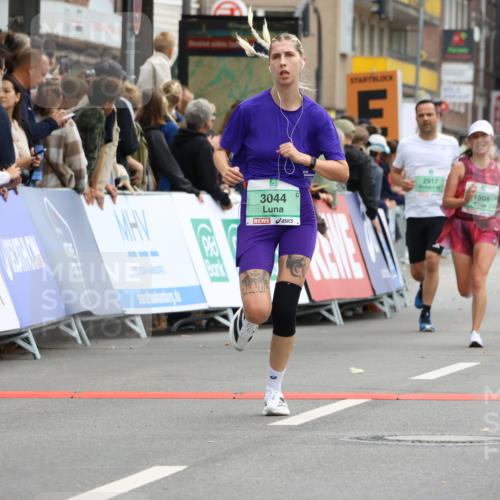 21.09.2025 - PSD Bank Halbmarathon Strokosch-Dieckow http://msf.ph/oto/8944889 21.09.2025 11:52:07 Ziel 1508, 2066, 2087, 2239, 2302, 2554, 2844, 2917, 3044, 3141, 3416 meine-sportfotos.de