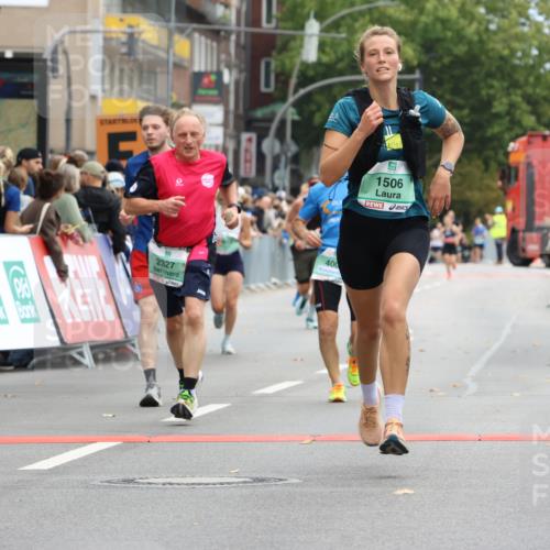 21.09.2025 - PSD Bank Halbmarathon Strokosch-Dieckow http://msf.ph/oto/8944915 21.09.2025 11:52:22 Ziel 1506, 1600, 2237, 2327, 2356, 2375, 2492, 2512, 2554, 2654, 2835, 4001, 4053 meine-sportfotos.de