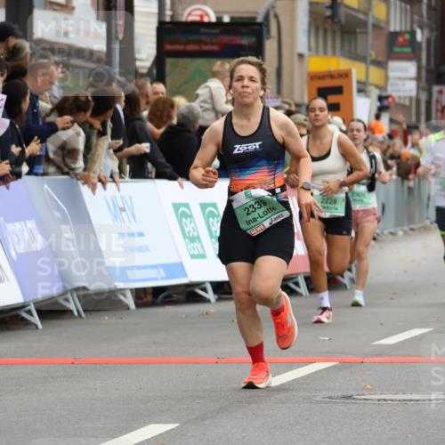 21.09.2025 - PSD Bank Halbmarathon Strokosch-Dieckow http://msf.ph/oto/8944940 21.09.2025 11:52:49 Ziel 1102, 2228, 2301, 2305, 2339 meine-sportfotos.de