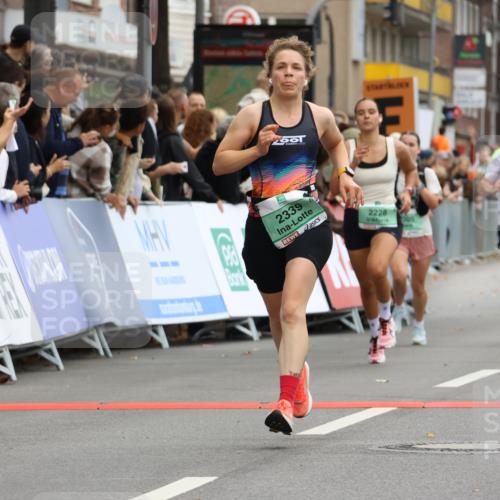 21.09.2025 - PSD Bank Halbmarathon Strokosch-Dieckow http://msf.ph/oto/8944942 21.09.2025 11:52:49 Ziel 1102, 2228, 2301, 2305, 2339 meine-sportfotos.de