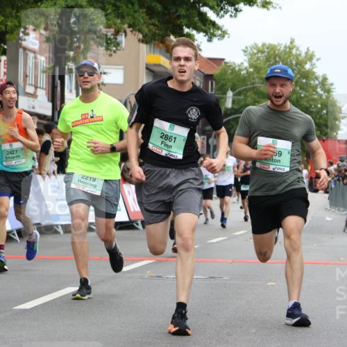 21.09.2025 - PSD Bank Halbmarathon Strokosch-Dieckow http://msf.ph/oto/8944972 21.09.2025 11:53:10 Ziel 1079, 1297, 2219, 2254, 2374, 2427, 2459, 2515, 2757, 2813, 2861, 2871, 3967 meine-sportfotos.de