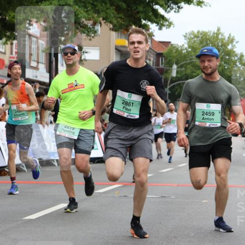 21.09.2025 - PSD Bank Halbmarathon Strokosch-Dieckow http://msf.ph/oto/8944973 21.09.2025 11:53:10 Ziel 1079, 1297, 2219, 2254, 2374, 2427, 2459, 2515, 2757, 2813, 2861, 2871, 3967 meine-sportfotos.de