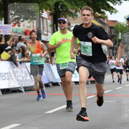 21.09.2025 - PSD Bank Halbmarathon Strokosch-Dieckow http://msf.ph/oto/8944975 21.09.2025 11:53:10 Ziel 1079, 1297, 2219, 2254, 2374, 2427, 2459, 2515, 2757, 2813, 2861, 2871, 3967 meine-sportfotos.de