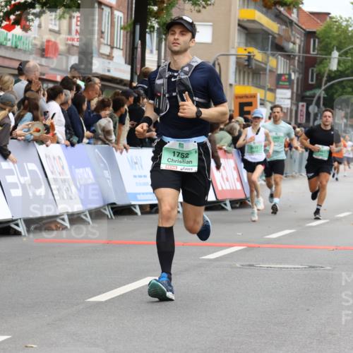 21.09.2025 - PSD Bank Halbmarathon Strokosch-Dieckow http://msf.ph/oto/8945026 21.09.2025 11:53:48 Ziel 1396, 1572, 1752, 2304, 2461, 2545, 2805, 2863, 2991, 3037, 3997 meine-sportfotos.de