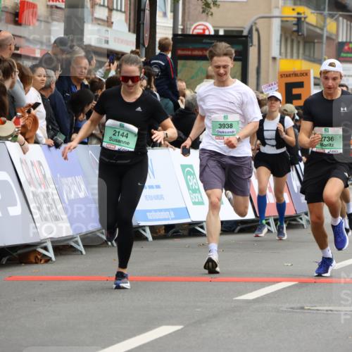 21.09.2025 - PSD Bank Halbmarathon Strokosch-Dieckow http://msf.ph/oto/8945034 21.09.2025 11:54:02 Ziel 2144, 2420, 2461, 2505, 2736, 2848, 2863, 3938 meine-sportfotos.de
