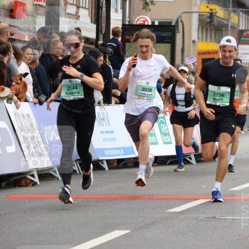 21.09.2025 - PSD Bank Halbmarathon Strokosch-Dieckow http://msf.ph/oto/8945037 21.09.2025 11:54:02 Ziel 2144, 2420, 2461, 2505, 2736, 2848, 2863, 3938 meine-sportfotos.de
