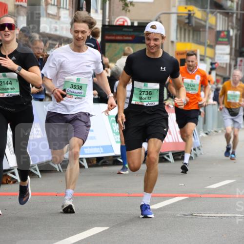 21.09.2025 - PSD Bank Halbmarathon Strokosch-Dieckow http://msf.ph/oto/8945040 21.09.2025 11:54:03 Ziel 2144, 2420, 2505, 2736, 2848, 3938 meine-sportfotos.de