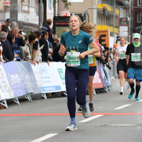 21.09.2025 - PSD Bank Halbmarathon Strokosch-Dieckow http://msf.ph/oto/8945070 21.09.2025 11:54:23 Ziel 1731, 2318, 2320, 2408, 2562, 2583, 2997, 3892, 3944 meine-sportfotos.de