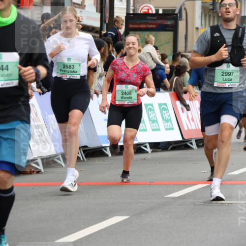 21.09.2025 - PSD Bank Halbmarathon Strokosch-Dieckow http://msf.ph/oto/8945086 21.09.2025 11:54:28 Ziel 1731, 2320, 2360, 2408, 2562, 2583, 2770, 2983, 2997, 3892, 3944 meine-sportfotos.de