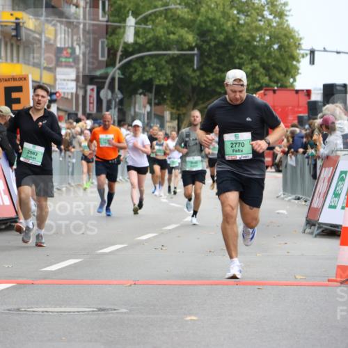 21.09.2025 - PSD Bank Halbmarathon Strokosch-Dieckow http://msf.ph/oto/8945092 21.09.2025 11:54:30 Ziel 1731, 2360, 2408, 2562, 2583, 2770, 2983, 2997, 3349, 3892, 3944 meine-sportfotos.de