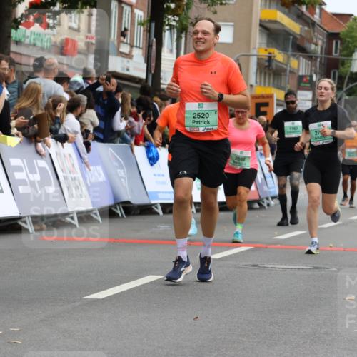 21.09.2025 - PSD Bank Halbmarathon Strokosch-Dieckow http://msf.ph/oto/8945095 21.09.2025 12:03:22 Ziel 1160, 2338, 2520, 2565, 2722, 2787, 2798, 2888, 2889, 3189, 3248 meine-sportfotos.de