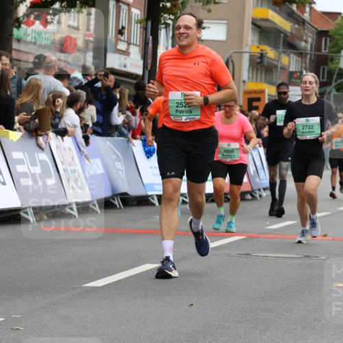 21.09.2025 - PSD Bank Halbmarathon Strokosch-Dieckow http://msf.ph/oto/8945100 21.09.2025 12:03:23 Ziel 1160, 2338, 2520, 2565, 2722, 2787, 2798, 2888, 2889, 3189, 3248 meine-sportfotos.de