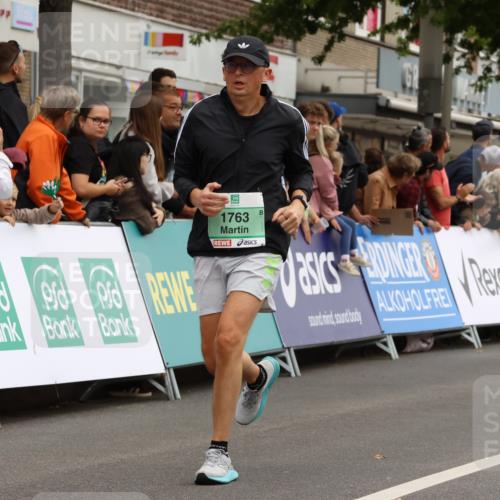 21.09.2025 - PSD Bank Halbmarathon Strokosch-Dieckow http://msf.ph/oto/8945193 21.09.2025 12:03:54 Ziel 1567, 1763, 3326, 3924 meine-sportfotos.de