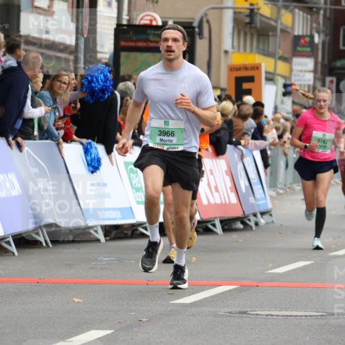 21.09.2025 - PSD Bank Halbmarathon Strokosch-Dieckow http://msf.ph/oto/8945221 21.09.2025 12:04:13 Ziel 1172, 3090, 3162, 3355, 3966 meine-sportfotos.de