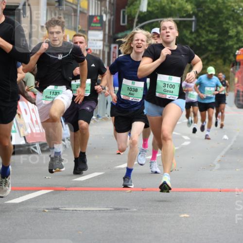 21.09.2025 - PSD Bank Halbmarathon Strokosch-Dieckow http://msf.ph/oto/8945250 21.09.2025 11:55:58 Ziel 1038, 1133, 1273, 1536, 1568, 1615, 2187, 2218, 2323, 2456, 2488, 2535, 2626, 2636, 2678, 2792, 2829, 2901, 3100, 3166, 3903, 4062 meine-sportfotos.de