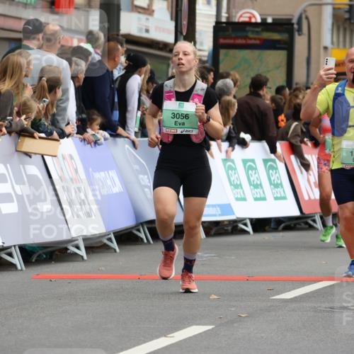 21.09.2025 - PSD Bank Halbmarathon Strokosch-Dieckow http://msf.ph/oto/8945257 21.09.2025 12:04:21 Ziel 1172, 1398, 1515, 1853, 2585, 2854, 3039, 3056, 3072, 3162, 3336, 3355, 3966 meine-sportfotos.de