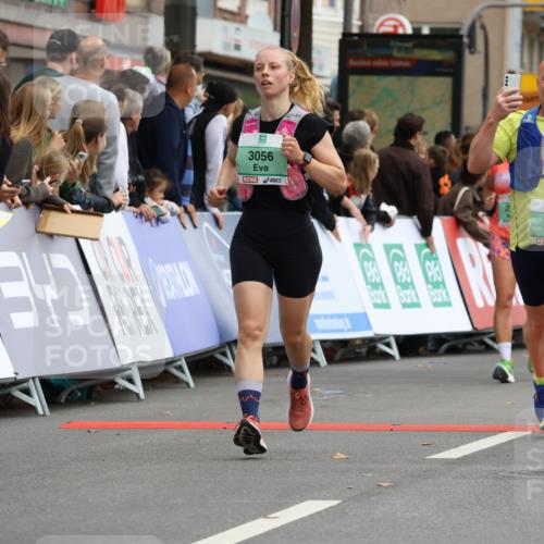 21.09.2025 - PSD Bank Halbmarathon Strokosch-Dieckow http://msf.ph/oto/8945261 21.09.2025 12:04:21 Ziel 1172, 1398, 1515, 1853, 2585, 2854, 3039, 3056, 3072, 3162, 3336, 3355, 3966 meine-sportfotos.de