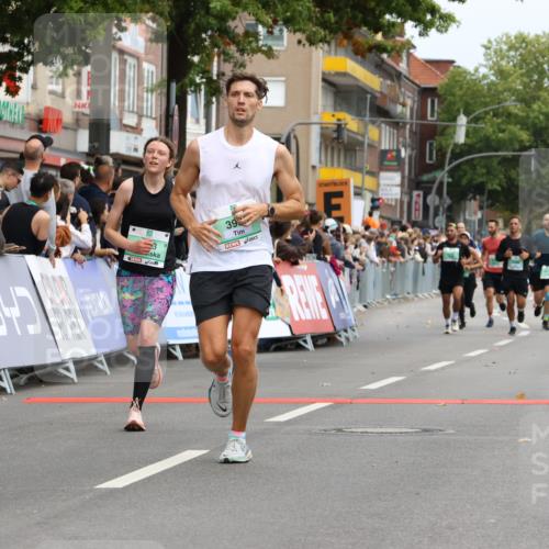 21.09.2025 - PSD Bank Halbmarathon Strokosch-Dieckow http://msf.ph/oto/8945377 21.09.2025 11:56:51 Ziel 1229, 1365, 1453, 2411, 2526, 2555, 2676, 2760, 2927, 3939, 4056 meine-sportfotos.de