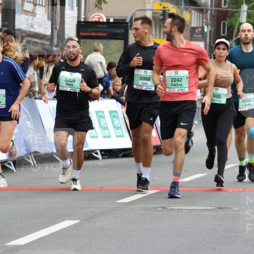 21.09.2025 - PSD Bank Halbmarathon Strokosch-Dieckow http://msf.ph/oto/8945385 21.09.2025 11:56:59 Ziel 1035, 1393, 1453, 1703, 1959, 2197, 2242, 2566, 2659, 3209, 3939, 3988 meine-sportfotos.de