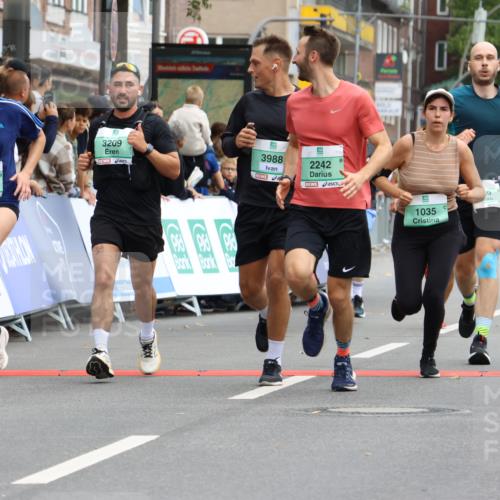 21.09.2025 - PSD Bank Halbmarathon Strokosch-Dieckow http://msf.ph/oto/8945389 21.09.2025 11:56:59 Ziel 1035, 1393, 1453, 1703, 1959, 2197, 2242, 2566, 2659, 3209, 3939, 3988 meine-sportfotos.de