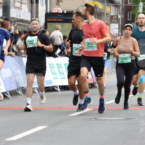21.09.2025 - PSD Bank Halbmarathon Strokosch-Dieckow http://msf.ph/oto/8945391 21.09.2025 11:56:59 Ziel 1035, 1393, 1453, 1703, 1959, 2197, 2242, 2566, 2659, 3209, 3939, 3988 meine-sportfotos.de