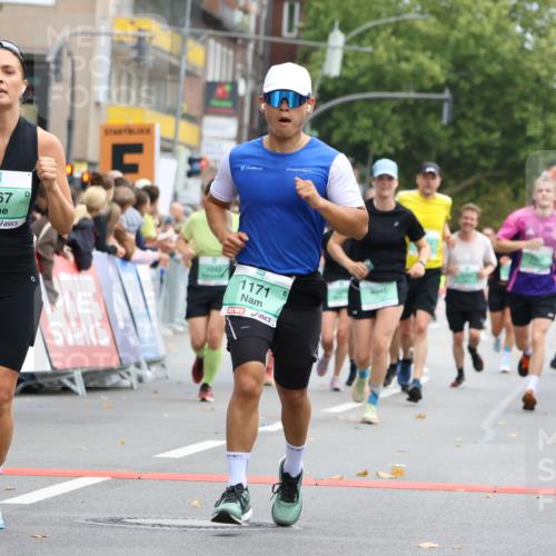 21.09.2025 - PSD Bank Halbmarathon Strokosch-Dieckow http://msf.ph/oto/8945393 21.09.2025 12:05:12 Ziel 1043, 1171, 1218, 1253, 1255, 1387, 2166, 3267, 3467, 4045 meine-sportfotos.de