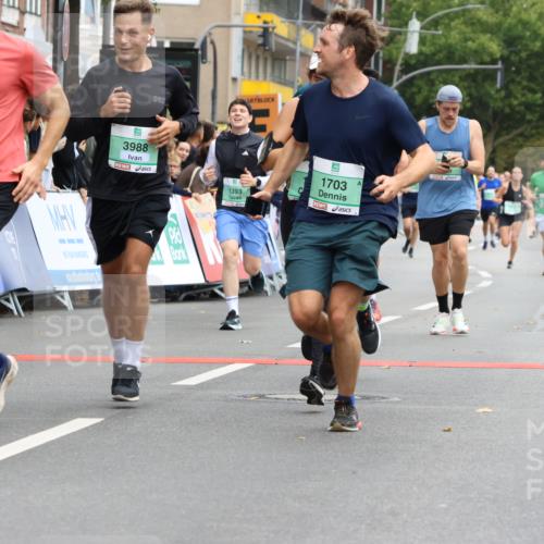 21.09.2025 - PSD Bank Halbmarathon Strokosch-Dieckow http://msf.ph/oto/8945400 21.09.2025 11:57:00 Ziel 1035, 1393, 1453, 1703, 1959, 2197, 2242, 2566, 2659, 3209, 3988 meine-sportfotos.de