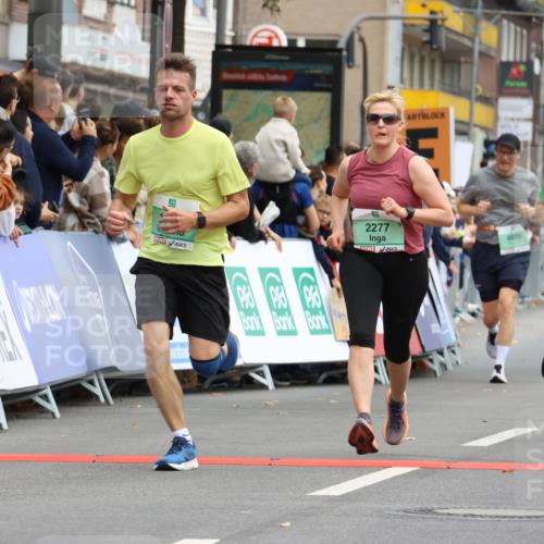 21.09.2025 - PSD Bank Halbmarathon Strokosch-Dieckow http://msf.ph/oto/8945403 21.09.2025 11:57:08 Ziel 1035, 1337, 1393, 1703, 1746, 1959, 2197, 2242, 2277, 2566, 2649, 2659, 3209, 3988, 4025 meine-sportfotos.de